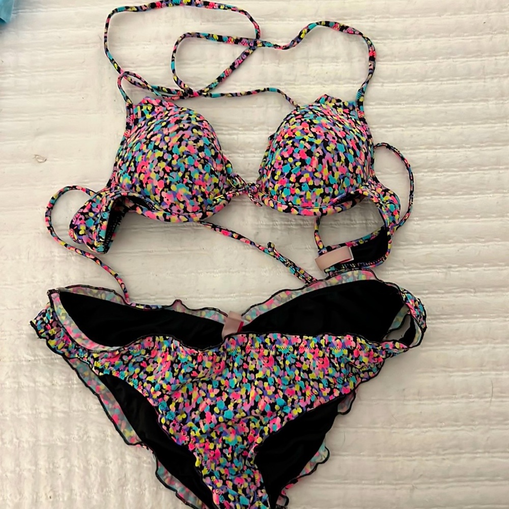 VS bikini set